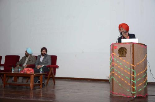 Invited Talk by Dr. Gurtej Sandhu (16)